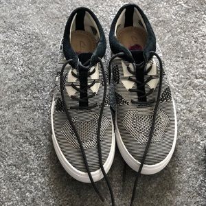 Clark’s Black and White Sweater Style Sneaker